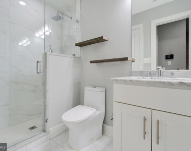 1632 K Street Ne - Photo Thumbnail 6