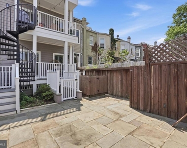 1343 Otis Place Nw - Photo Thumbnail 23