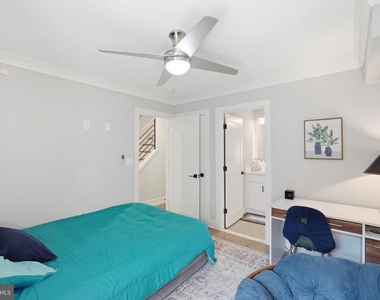 1343 Otis Place Nw - Photo Thumbnail 18