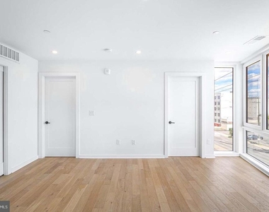 1522 Rhode Island Avenue Ne - Photo Thumbnail 1