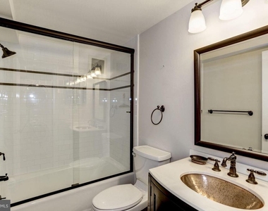 2022 N Street Nw - Photo Thumbnail 9