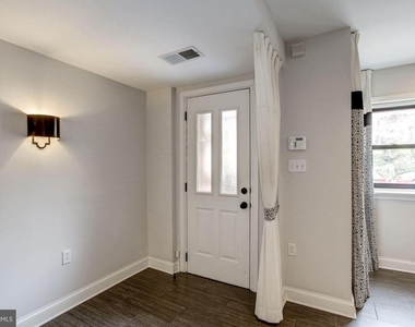 2022 N Street Nw - Photo Thumbnail 2