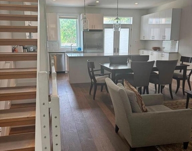 1338 Pennsylvania Avenue Se - Photo Thumbnail 23