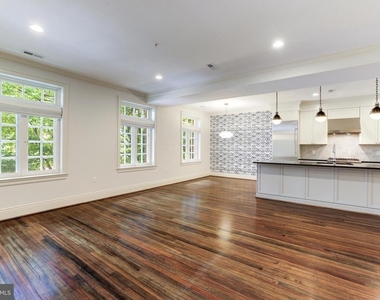 1848 Biltmore Street Nw - Photo Thumbnail 3
