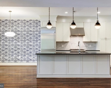 1848 Biltmore Street Nw - Photo Thumbnail 4