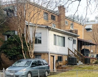 4901 Fitch Place Ne - Photo Thumbnail 24