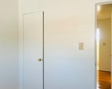 4901 Fitch Place Ne - Photo Thumbnail 14