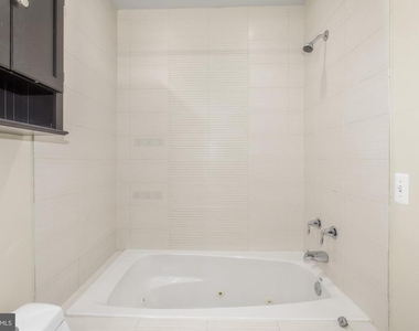 1409 G Street Ne - Photo Thumbnail 14