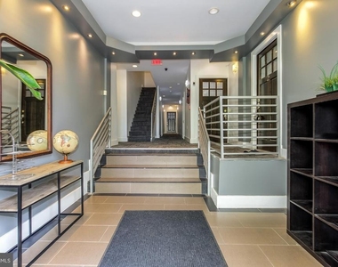 1409 G Street Ne - Photo Thumbnail 17