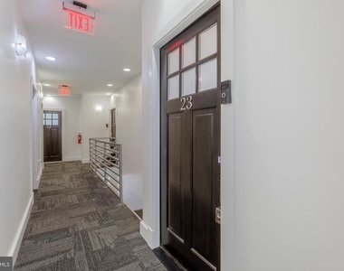 1409 G Street Ne - Photo Thumbnail 1