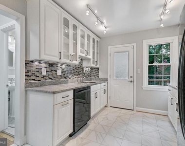 2108 48th Street Nw - Photo Thumbnail 7