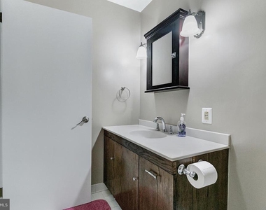 2108 48th Street Nw - Photo Thumbnail 31