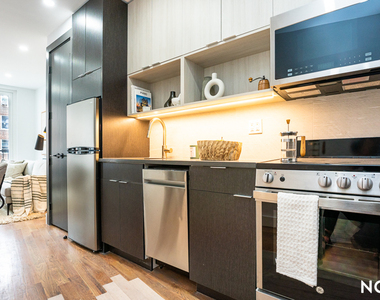 375 Lefferts Ave 11225 - Photo Thumbnail 2