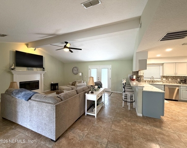 8997 Adams Walk Drive - Photo Thumbnail 4