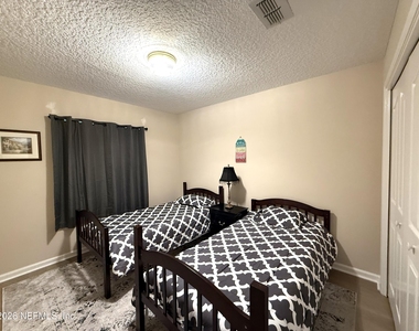 8997 Adams Walk Drive - Photo Thumbnail 12