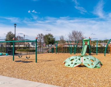 3906 Heatherbrook Place - Photo Thumbnail 40