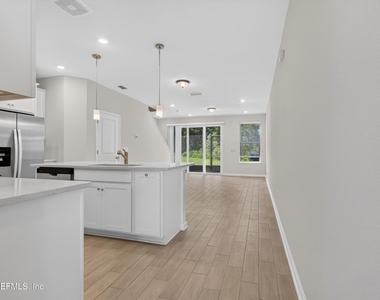 39 Mellowood Lane - Photo Thumbnail 4