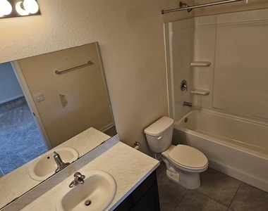7683 Legacy Trail - Photo Thumbnail 11