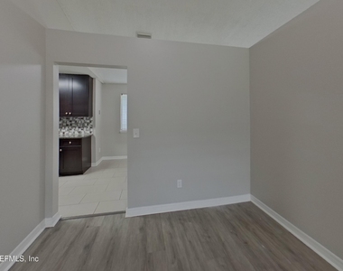 589 Robert Livingston Street - Photo Thumbnail 3