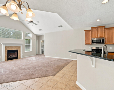 4424 N N Alatamaha Street - Photo Thumbnail 8