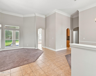 4424 N N Alatamaha Street - Photo Thumbnail 2