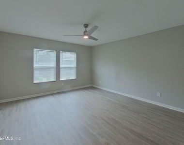 11617 Palladio Way - Photo Thumbnail 4