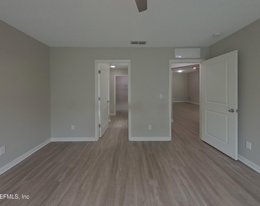 11617 Palladio Way - Photo Thumbnail 5