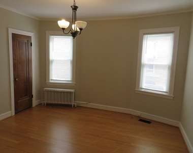 6957 W Fletcher Street - Photo Thumbnail 27