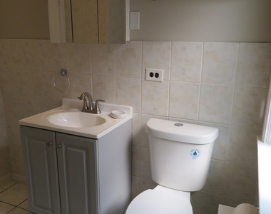 6957 W Fletcher Street - Photo Thumbnail 33