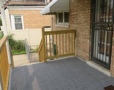 6957 W Fletcher Street - Photo Thumbnail 41