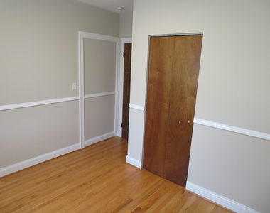 6957 W Fletcher Street - Photo Thumbnail 37