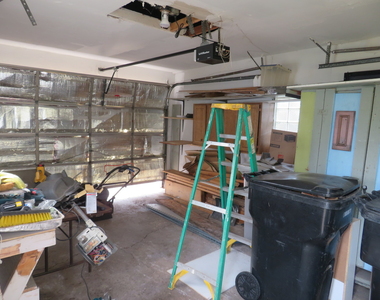 6957 W Fletcher Street - Photo Thumbnail 45