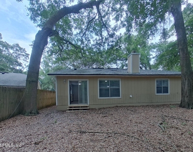 3572 Raymur Villa Drive - Photo Thumbnail 15