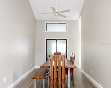 10 Falls Place - Photo Thumbnail 17
