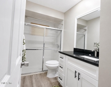 10 Falls Place - Photo Thumbnail 30