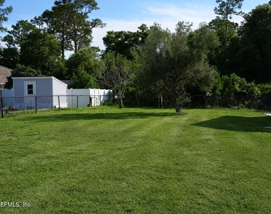 10 Falls Place - Photo Thumbnail 41