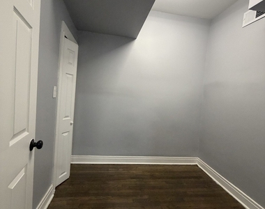 3821 W Fillmore Street - Photo Thumbnail 11