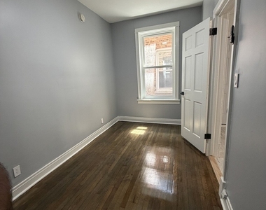 3821 W Fillmore Street - Photo Thumbnail 1