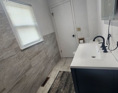 1602 S Highland Avenue - Photo Thumbnail 21