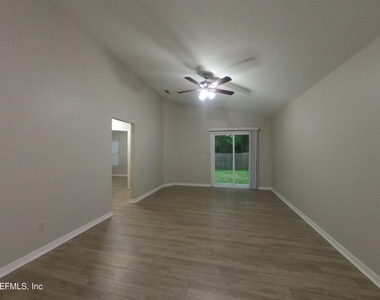 1313 Independence Drive - Photo Thumbnail 1