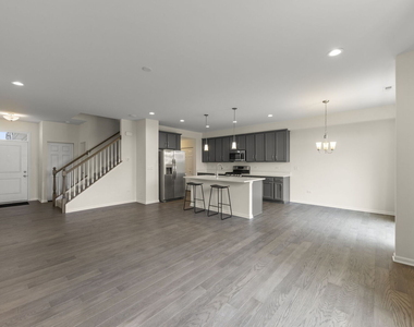 4200 Calder Lane - Photo Thumbnail 3