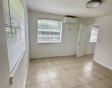 7915 Hare Avenue - Photo Thumbnail 1