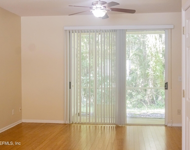 3514 Twisted Tree Lane - Photo Thumbnail 3