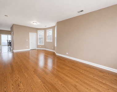 1807 N Lawndale Avenue - Photo Thumbnail 3