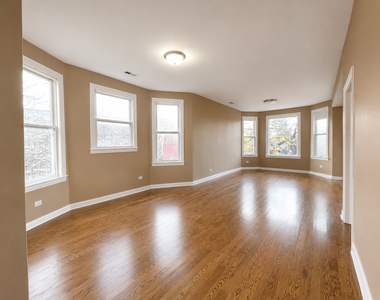 1807 N Lawndale Avenue - Photo Thumbnail 1