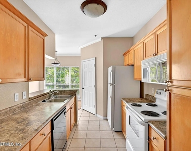 10961 Burnt Mill Road - Photo Thumbnail 6