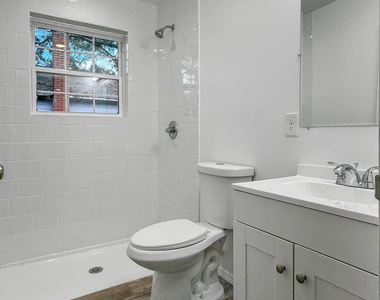 2220 Flesher Avenue - Photo Thumbnail 18