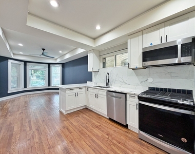 3316 W Flournoy Street - Photo Thumbnail 1