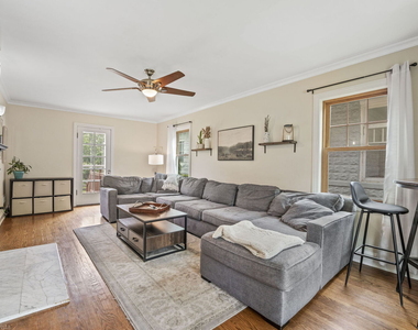 759 Laurel Avenue - Photo Thumbnail 3