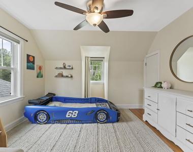 759 Laurel Avenue - Photo Thumbnail 12